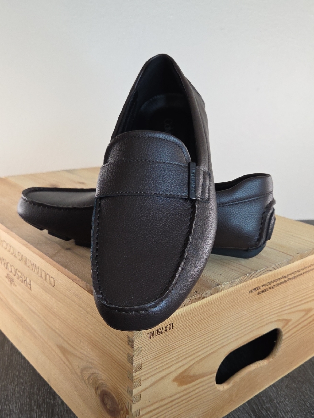 CALVIN KLEIN 7M Men's Classic Dark Brown Moscow DRIVING Loafers